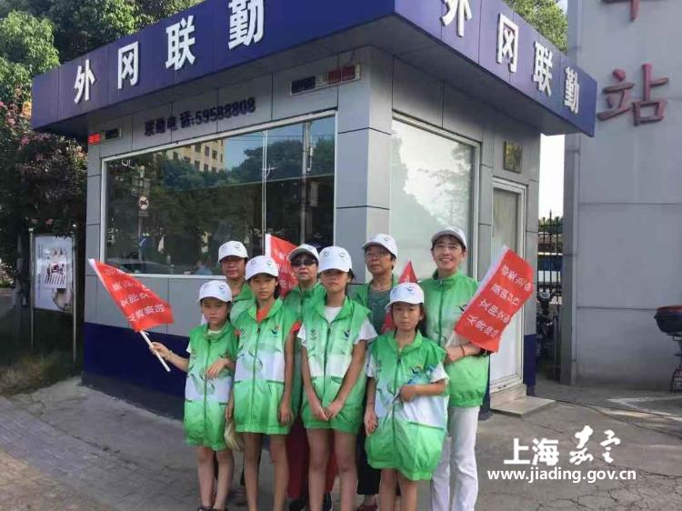 4ec2fc32289c4b808615dea2c84166b4.jpg