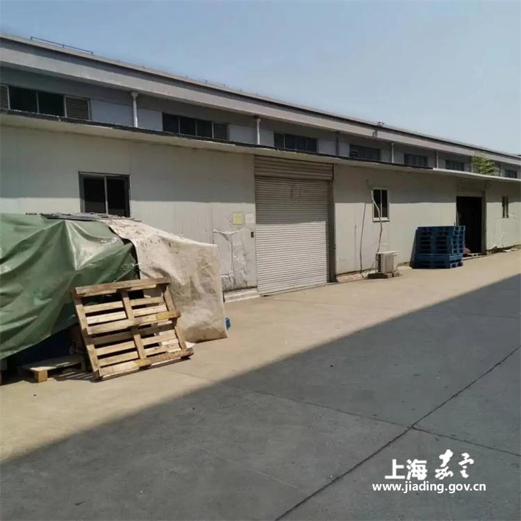 5ac70a56bd54405d8b9db63fced73133.jpg