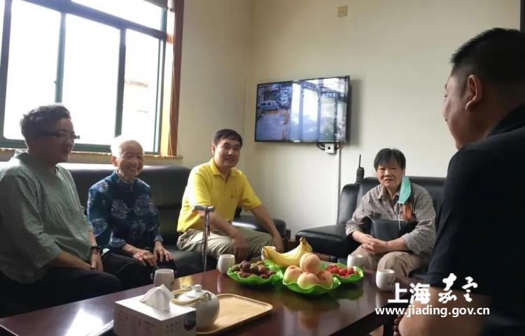 ddfb2c6f88474a608666bc9518d79773.jpg ddfb2c6f88474a608666bc9518d79773.jpg