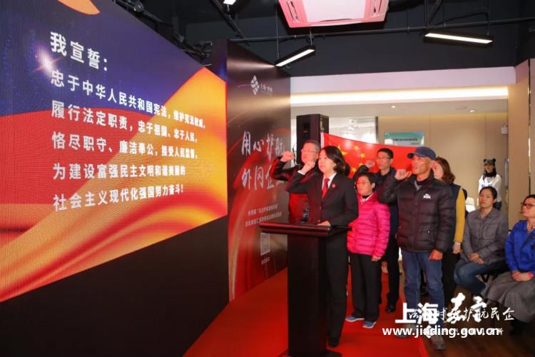 f6199ce39f26460dae4ec1b25dac6353.jpg